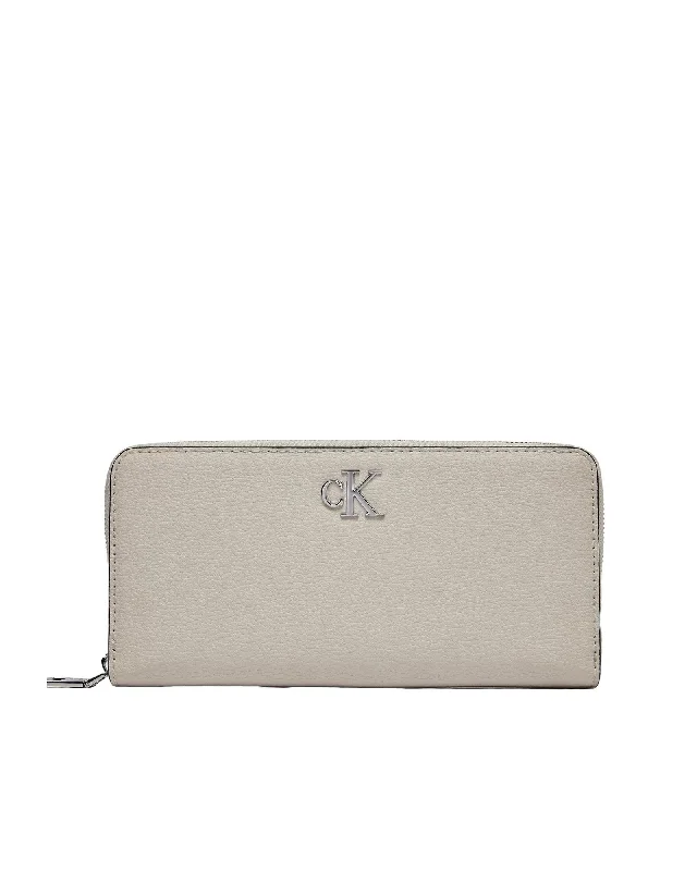 Calvin Klein Jeans Zippered  Wallet