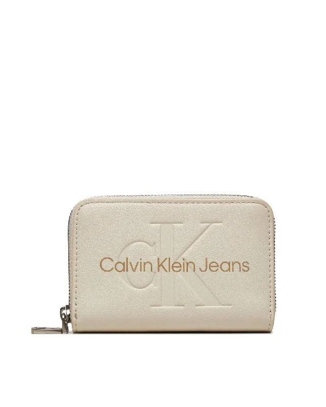 Calvin Klein Jeans Beige Plain Zippered Wallet