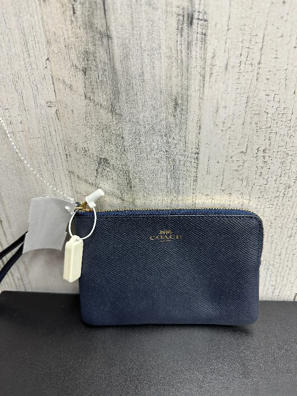 Wristlet By Coach  Size: Small